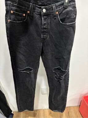 Levi's Black Relaxed Ripped Women's Jeans